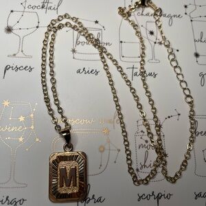Vintage stamped 18K GP Gold Initial 'M' Rectangle Pendant Necklace